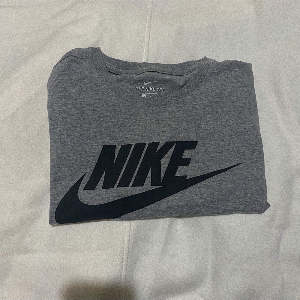 Nike Tee